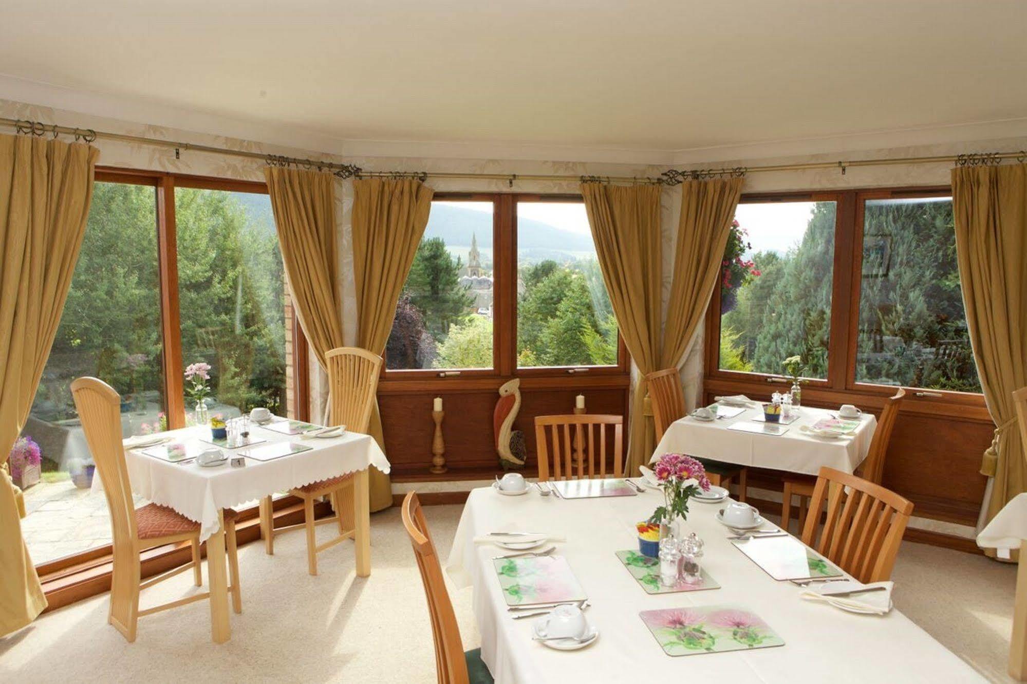 Glede Knowe Guest House Innerleithen Exterior photo